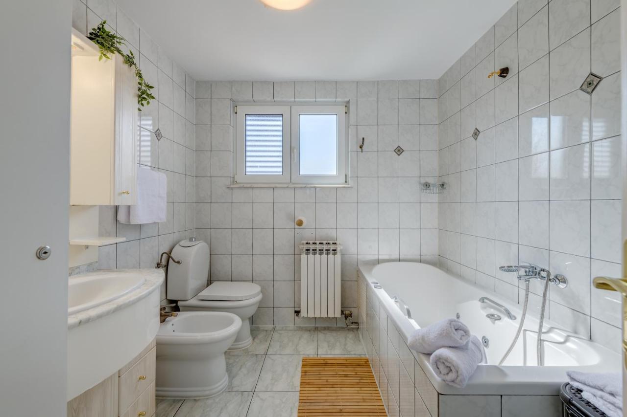Apartman Opera سبليت المظهر الخارجي الصورة